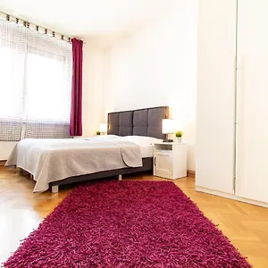 https://check-mandlgasse-apartment.vienna-besthotels.com